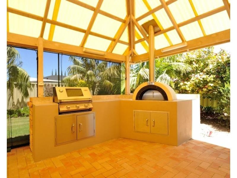 40 Pollard Way, Warnbro WA 6169