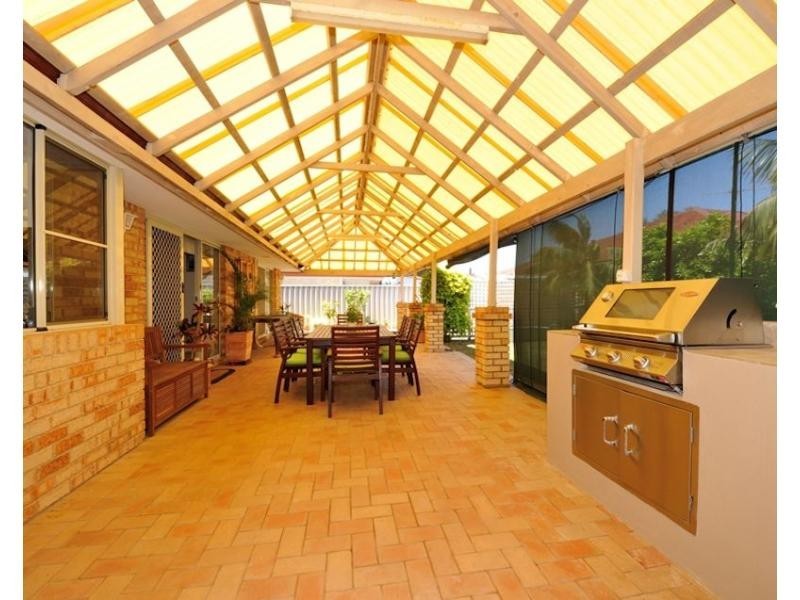 40 Pollard Way, Warnbro WA 6169