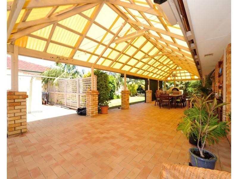 40 Pollard Way, Warnbro WA 6169