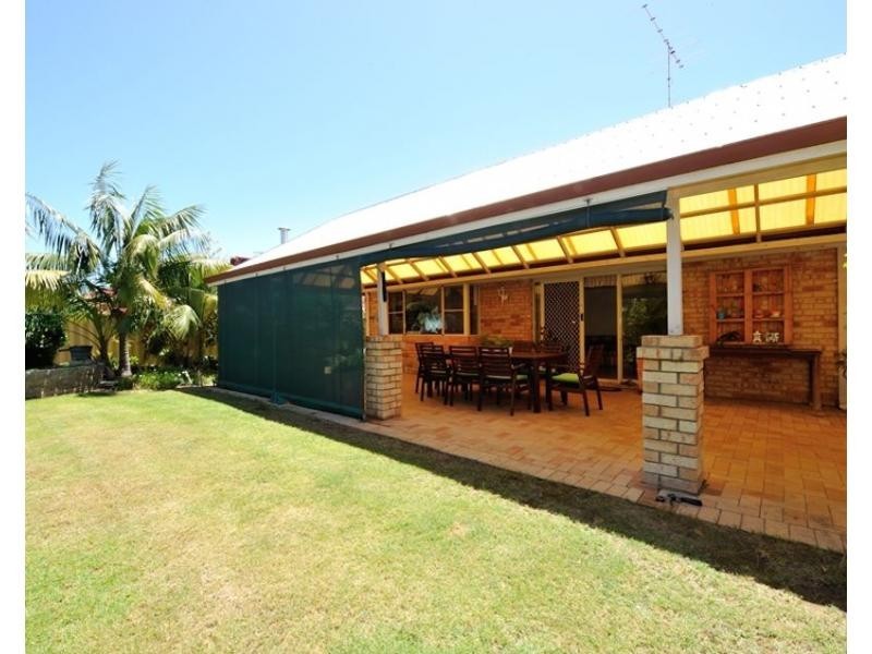 40 Pollard Way, Warnbro WA 6169