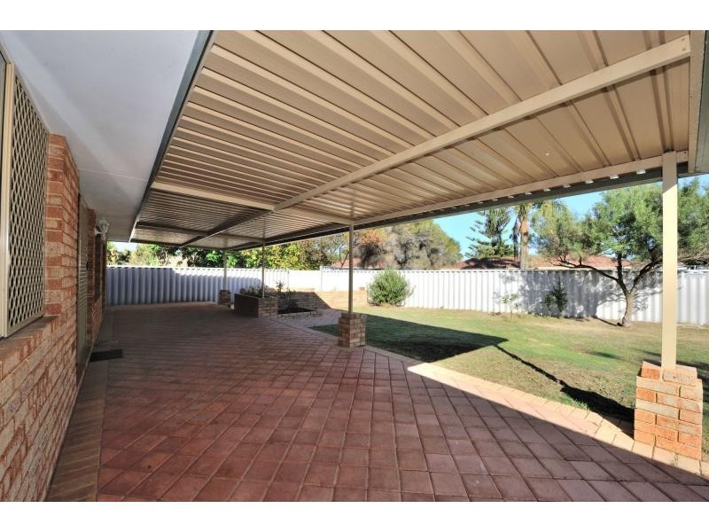 7 Fox Close, Waikiki WA 6169