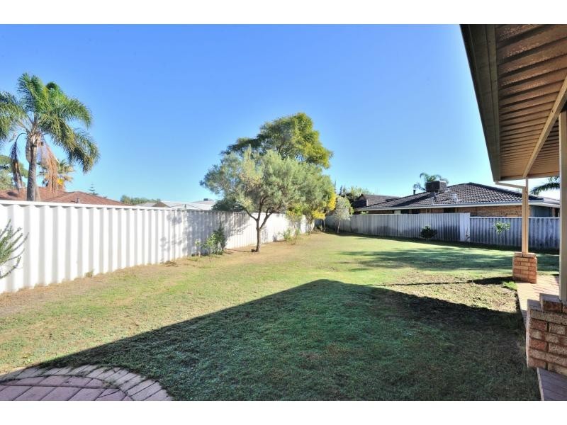 7 Fox Close, Waikiki WA 6169