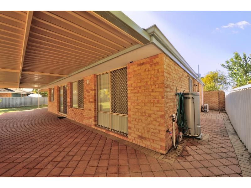 7 Fox Close, Waikiki WA 6169