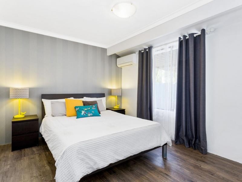 56 Dotterel Way, Yangebup WA 6164