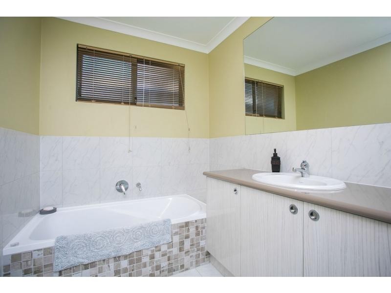 2/24 Collick Street, Hilton WA 6163