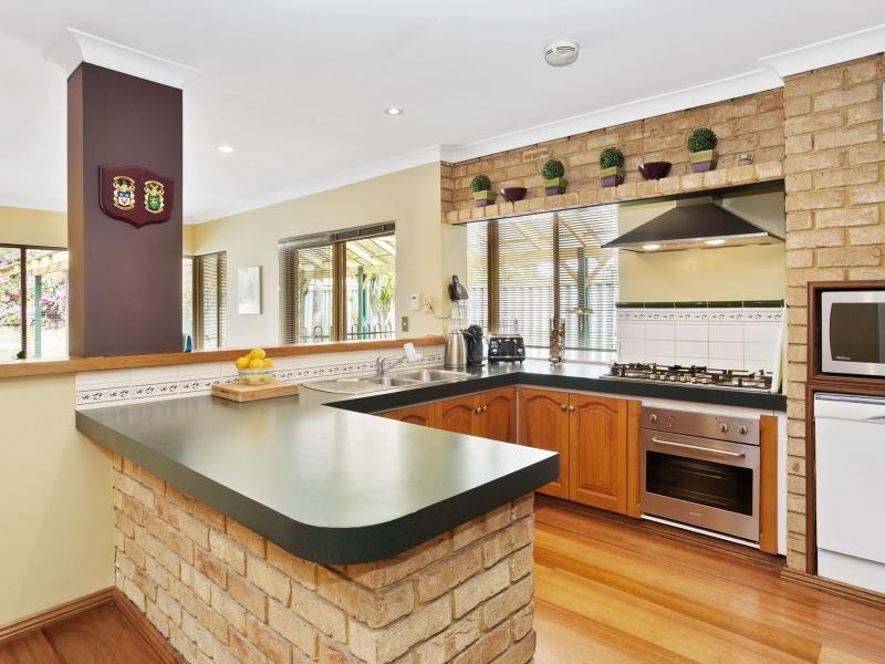 3 Grebe Gardens, Yangebup WA 6164