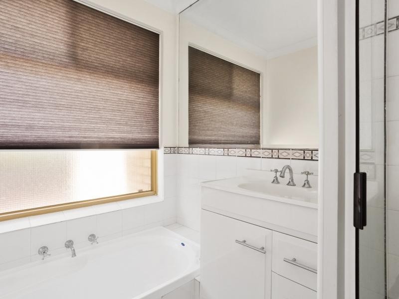 3 Grebe Gardens, Yangebup WA 6164
