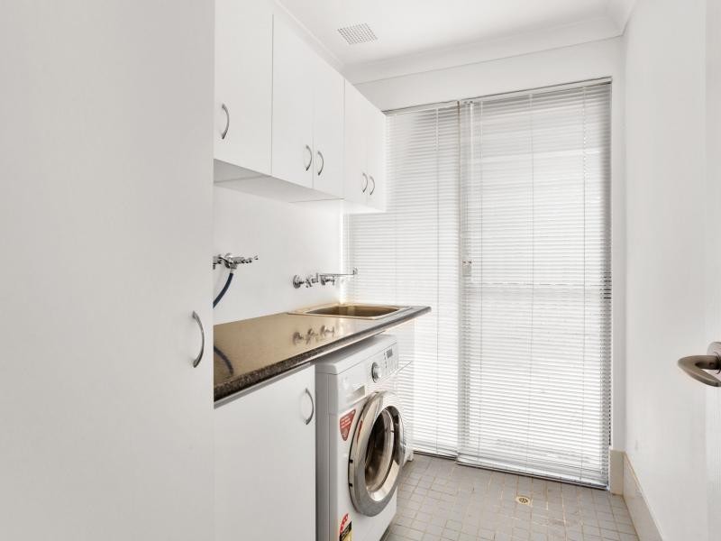 3 Grebe Gardens, Yangebup WA 6164