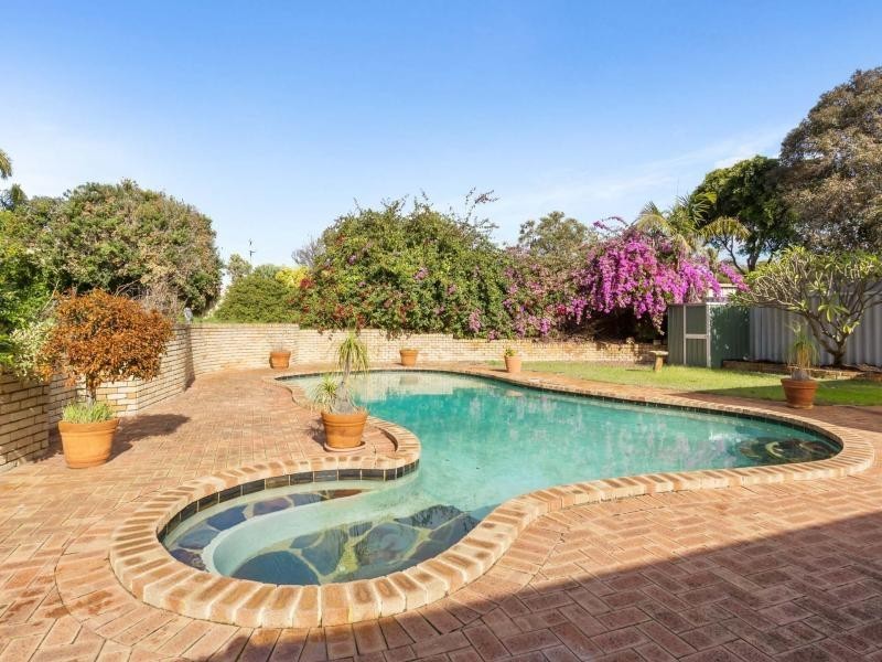 3 Grebe Gardens, Yangebup WA 6164