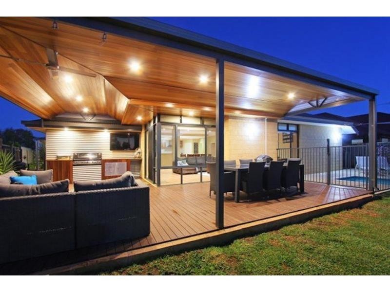 17 Petworth Drive, The Vines WA 6069