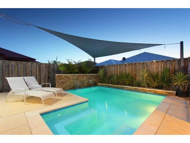 17 Petworth Drive, The Vines WA 6069