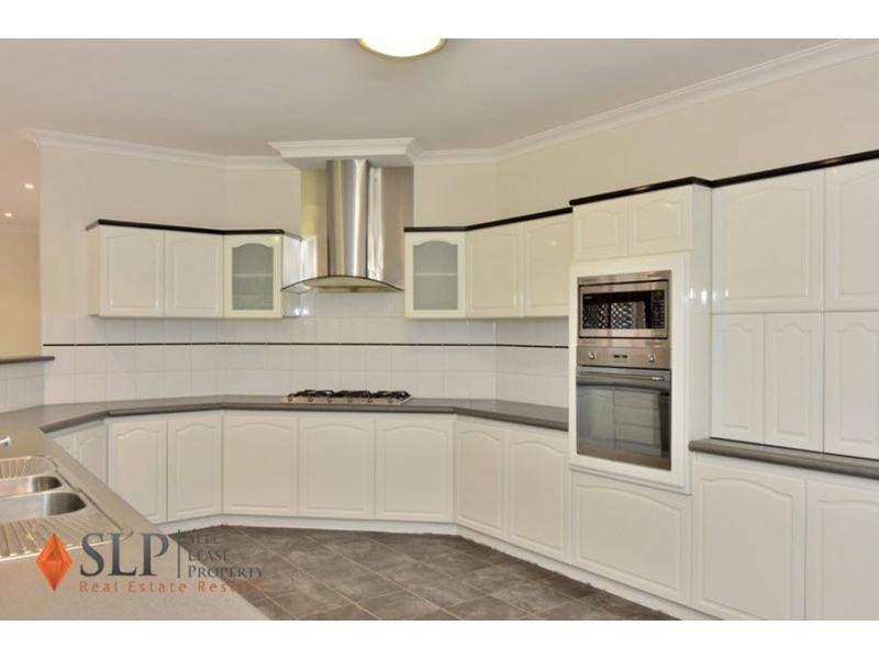 332 Vines Avenue, The Vines WA 6069