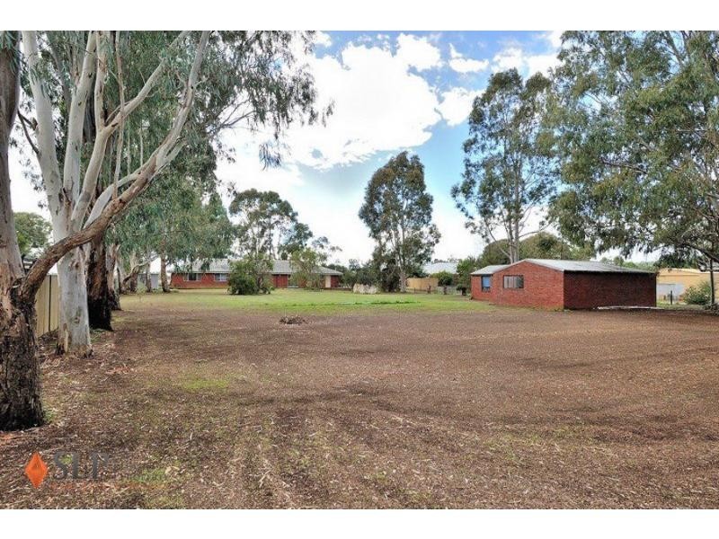 99 Apple Street, Upper Swan WA 6069