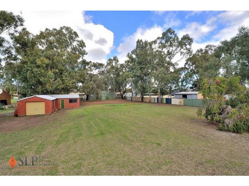99 Apple Street, Upper Swan WA 6069