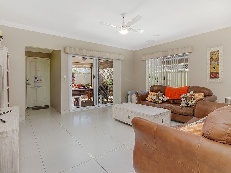 16 Blackshear Green, Secret Harbour WA 6173