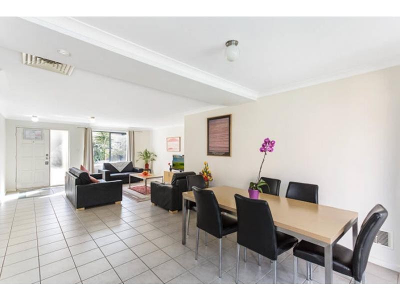 5/12 Kimberley Street, Belmont WA 6104