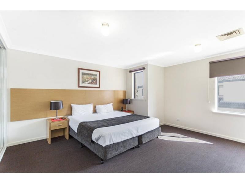 5/12 Kimberley Street, Belmont WA 6104