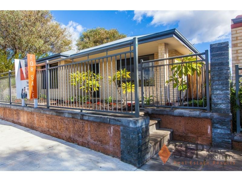 16 Weyba Turn, Ellenbrook WA 6069