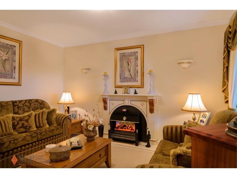 4 Mint Cove, Thornlie WA 6108