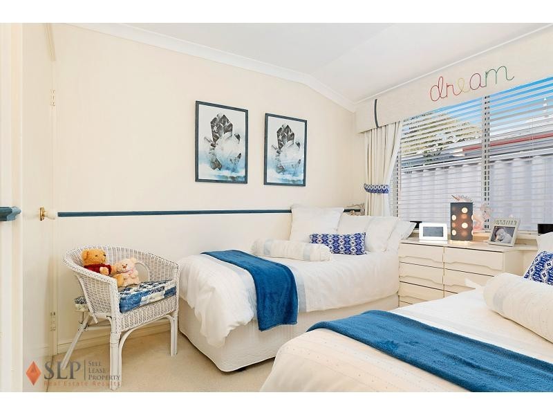 4 Mint Cove, Thornlie WA 6108