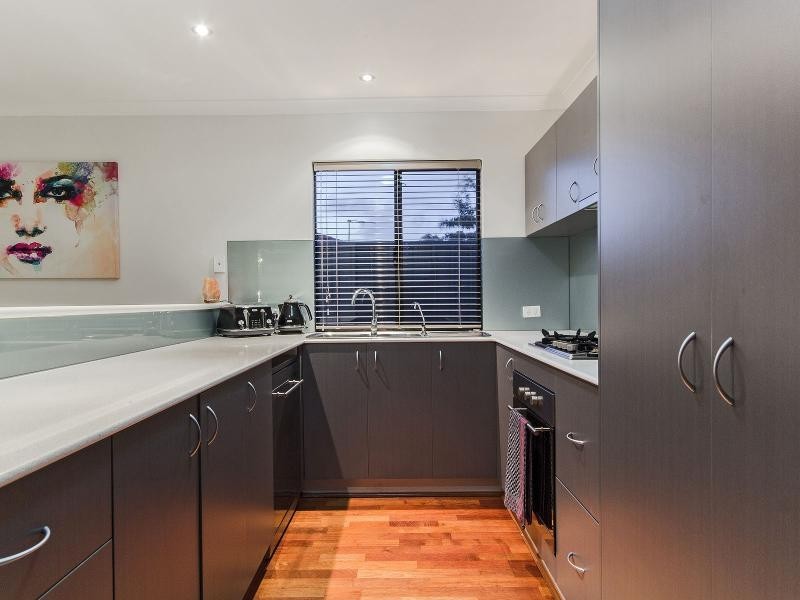 94D Parkin Street, Rockingham WA 6168