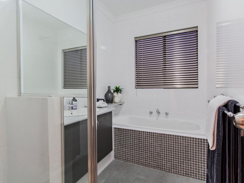 94D Parkin Street, Rockingham WA 6168