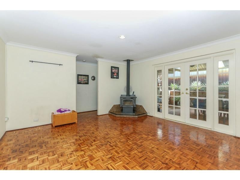 57 Maguire Avenue, Beechboro WA 6063