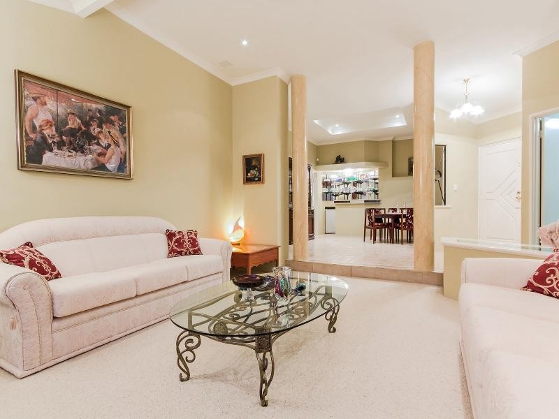 15 St Clair Place, Cooloongup WA 6168