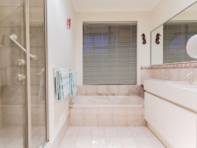 15 St Clair Place, Cooloongup WA 6168