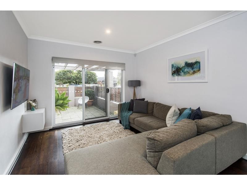45 Downey Drive, Manning WA 6152