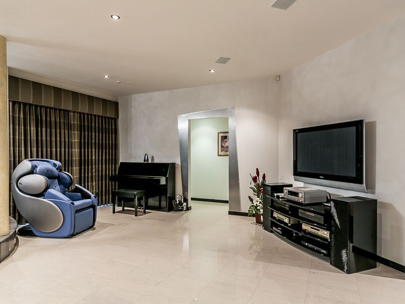 12 Long Reef Place, Hillarys WA 6025