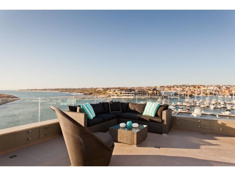 118 Alexandria View, Mindarie WA 6030