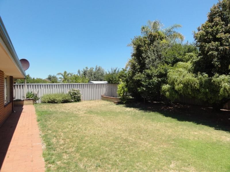 23 Trevino Drive, Port Kennedy WA 6172