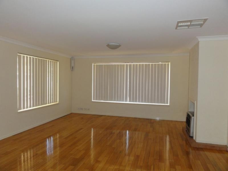 23 Trevino Drive, Port Kennedy WA 6172