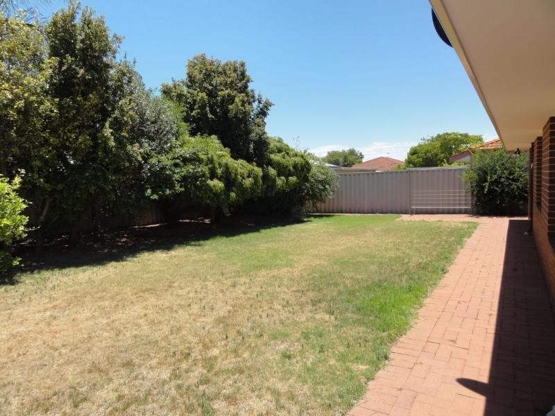 23 Trevino Drive, Port Kennedy WA 6172