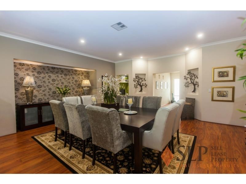 16 Longview Way, The Vines WA 6069
