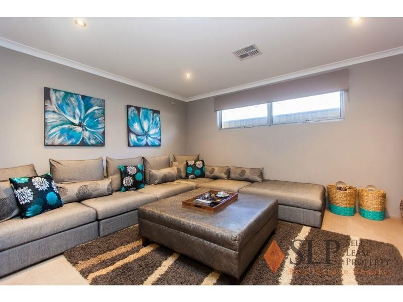 16 Longview Way, The Vines WA 6069