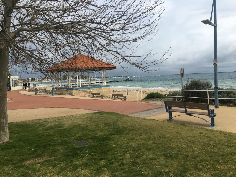 121 Parkin Street, Rockingham WA 6168