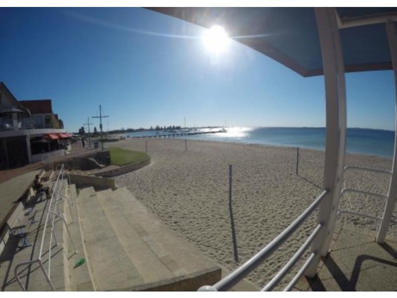 121 Parkin Street, Rockingham WA 6168