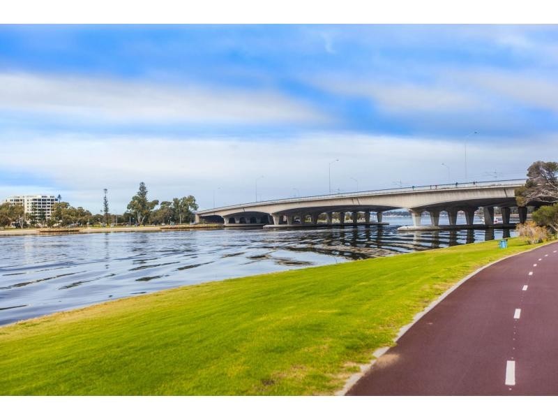 30/132 Mounts Bay Road, Perth WA 6000