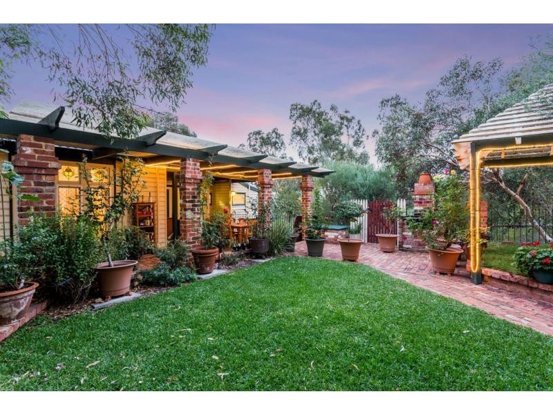 135 Wandu Road, Swan View WA 6056