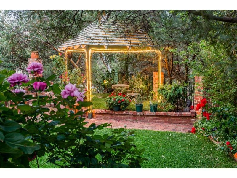 135 Wandu Road, Swan View WA 6056