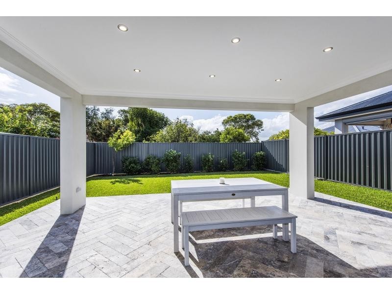 26A Henning Crescent, Manning WA 6152
