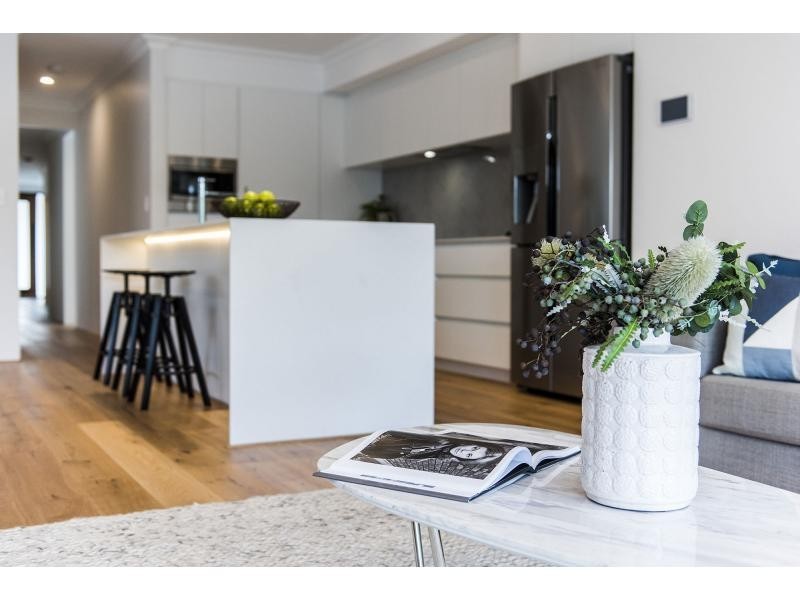 26A Henning Crescent, Manning WA 6152