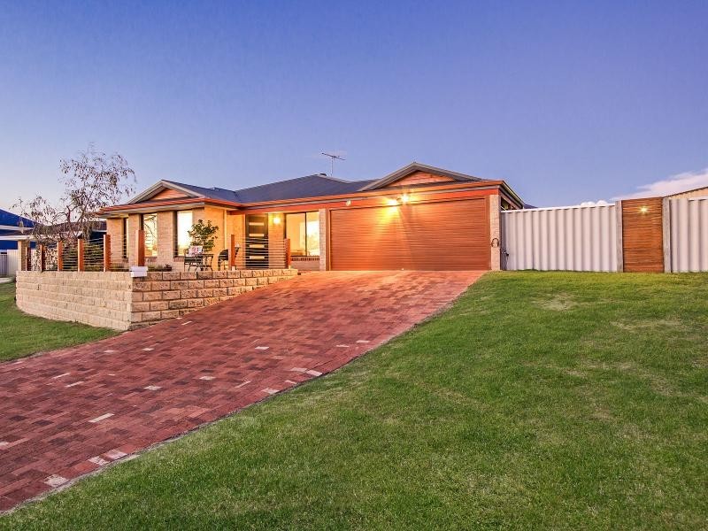 30 Teraglin Street, Warnbro WA 6169