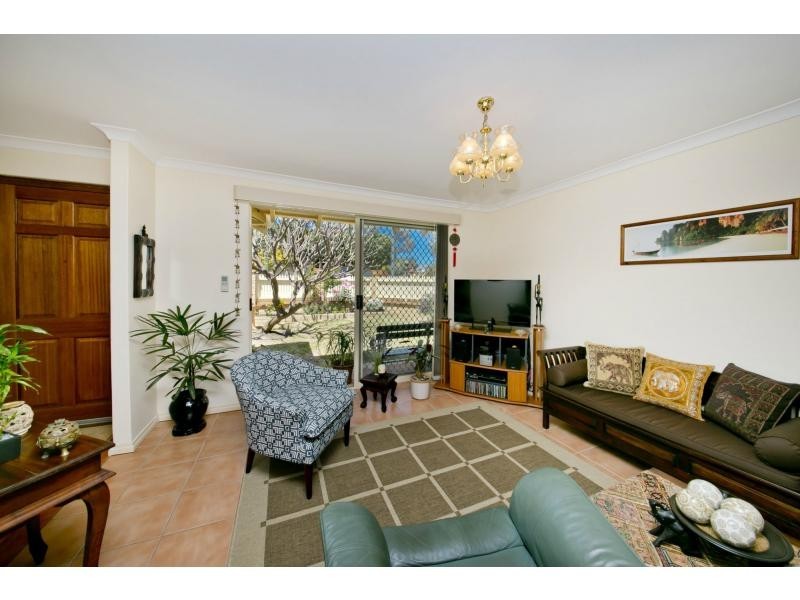 Villa 2/11 Bradley Street, Yokine WA 6060
