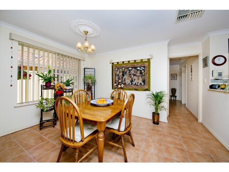 Villa 2/11 Bradley Street, Yokine WA 6060