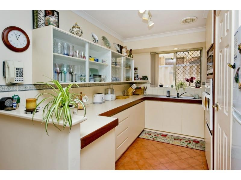 Villa 2/11 Bradley Street, Yokine WA 6060