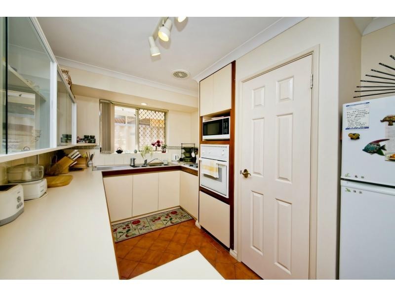 Villa 2/11 Bradley Street, Yokine WA 6060