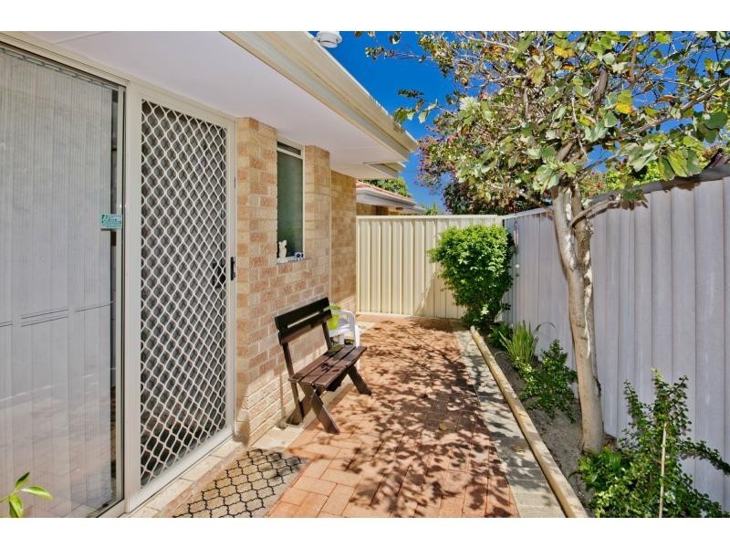 Villa 2/11 Bradley Street, Yokine WA 6060